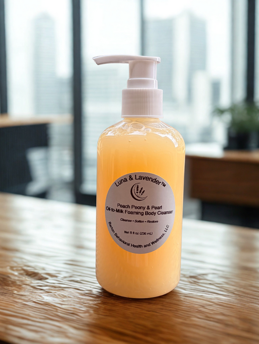 Luna & Lavender™ Peach Peony & Pearl Oil-to-Milk Foaming Body Cleanser
